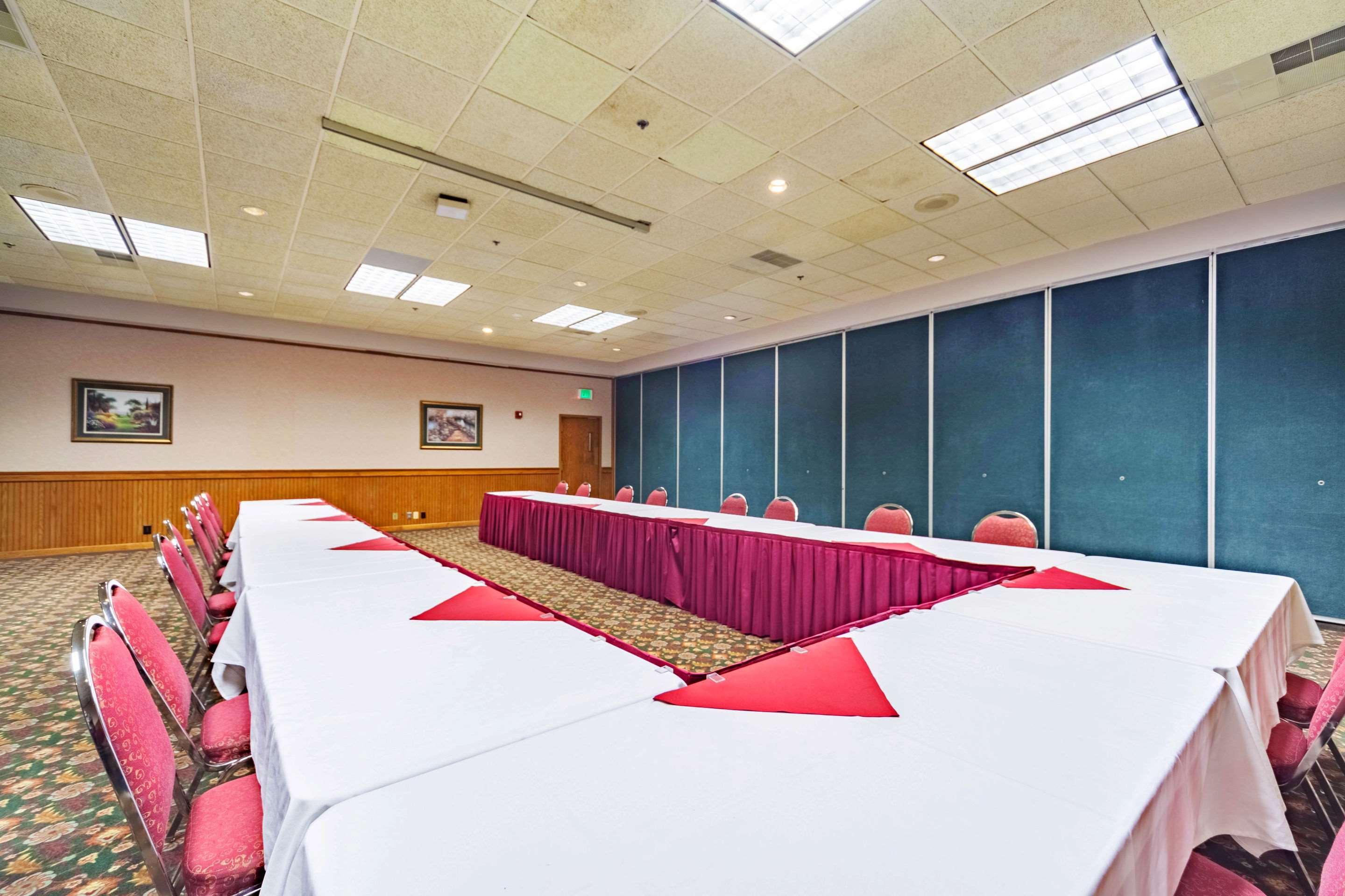 Quality Inn And Conference Center I-80 Grand Island Доніфен Екстер'єр фото