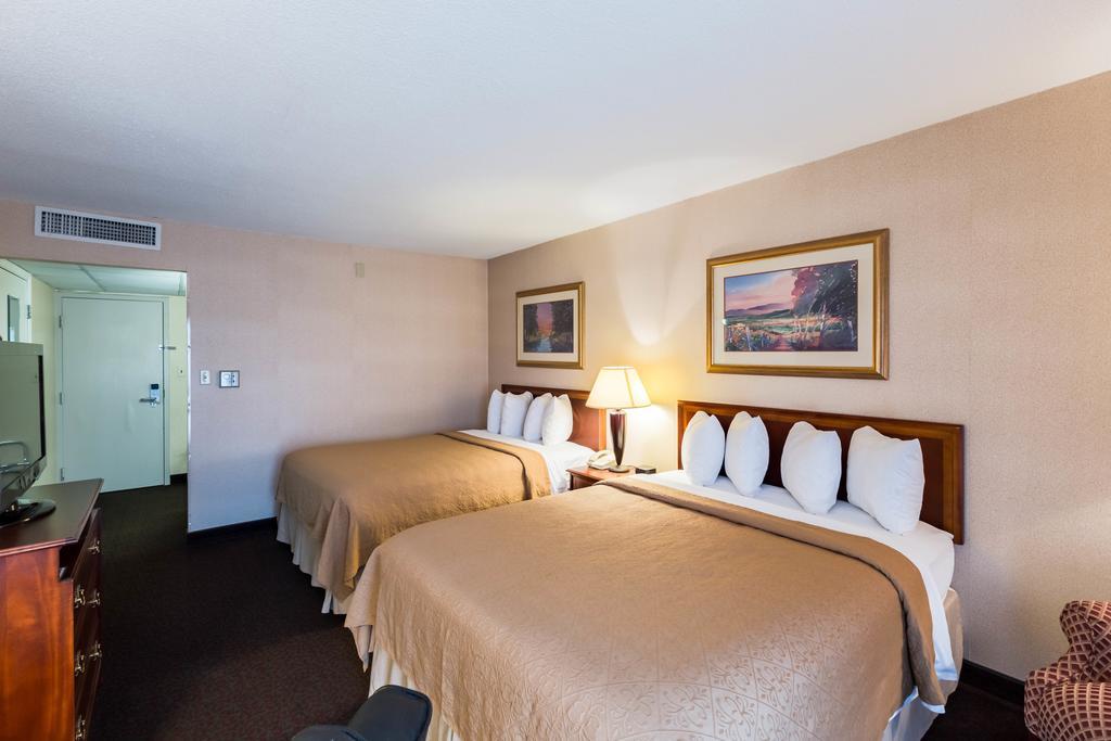 Quality Inn And Conference Center I-80 Grand Island Доніфен Екстер'єр фото